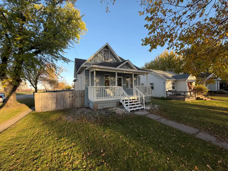 202 7th Street S, Breckenridge, MN 56520 - #2