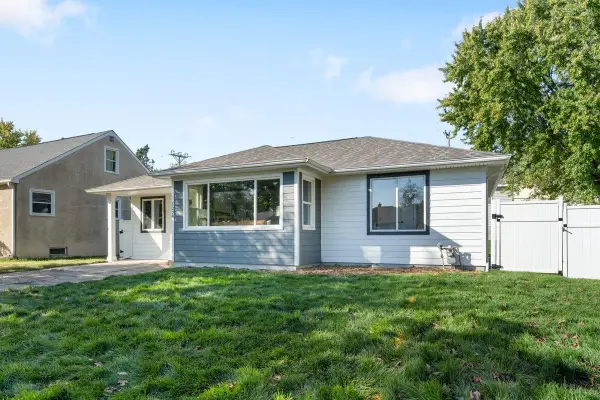 1224 6th Avenue S, South Saint Paul, MN 55075