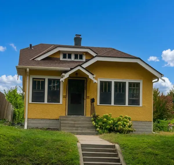 2100 Sheridan Avenue N, Minneapolis, MN 55411