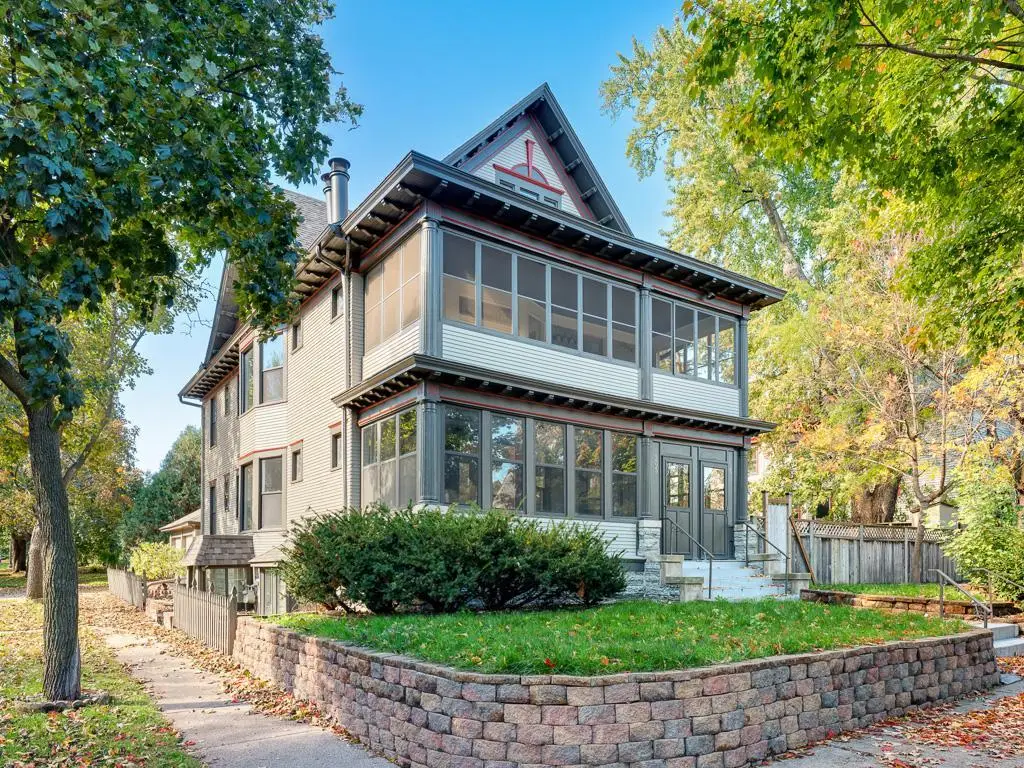 203 Chatsworth Street S, Saint Paul, MN 55105 - #1
