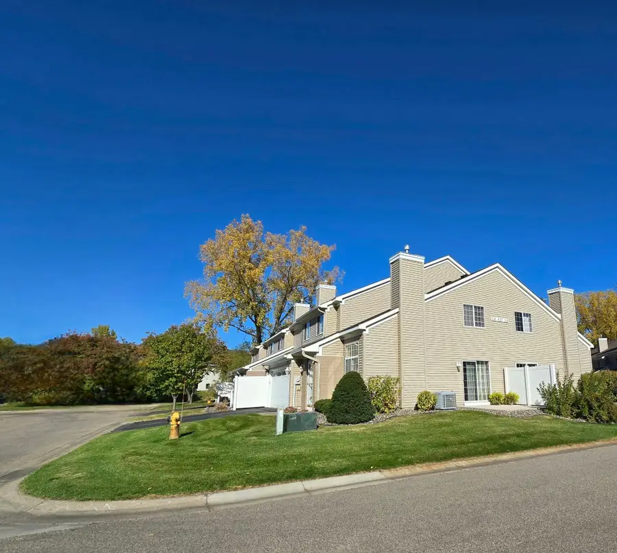 631 85th Lane Nw #4, Coon Rapids, MN 55433 - #2