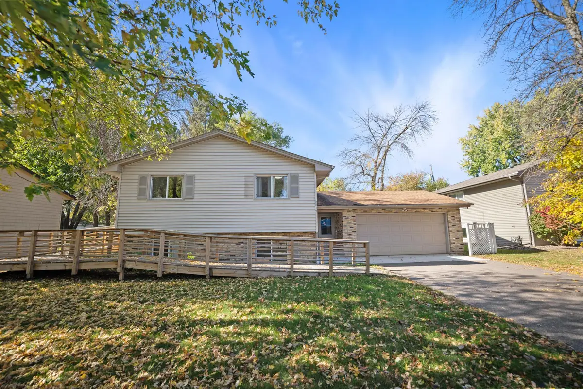 6517 Edgewood Avenue N, Brooklyn Park, MN 55428 - #1