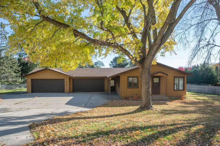 2310 Imperial Drive, Saint Cloud, MN 56301 - #2