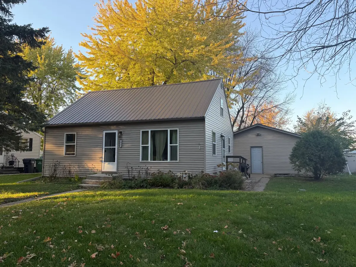 1923 Cedar Avenue, Worthington, MN 56187 - #1