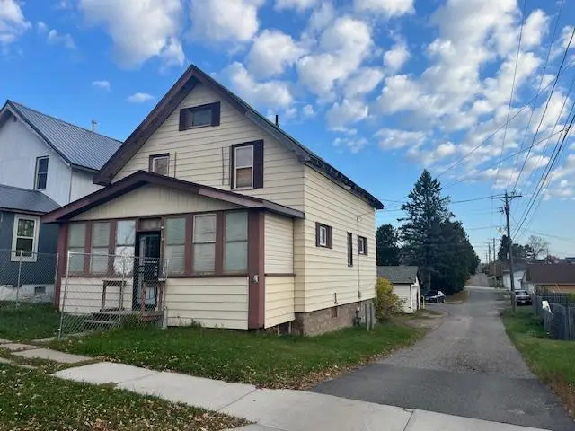 102 New York Avenue W, Gilbert, MN 55741 - #2