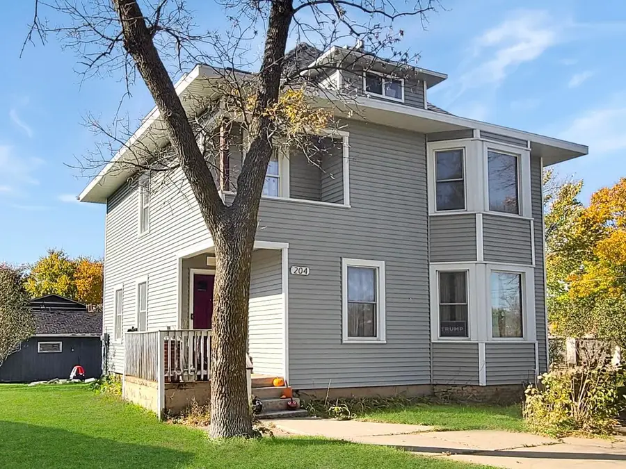 204 Fremont Street S, Lake Benton, MN 56149 - #2
