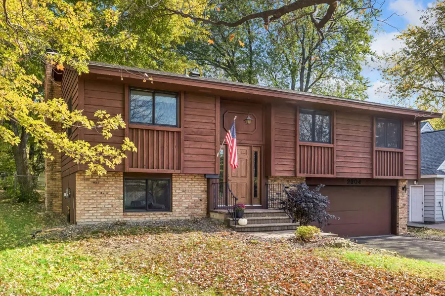 2904 Louisiana Avenue N, Crystal, MN 55427 - #2
