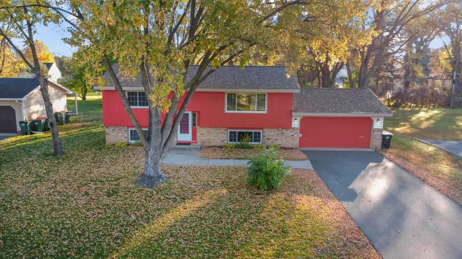 11337 Osage Street Nw, Coon Rapids, MN 55433 - #2