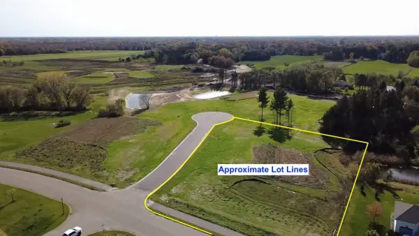 15268 Alamo Street Ne, Ham Lake, MN 55304