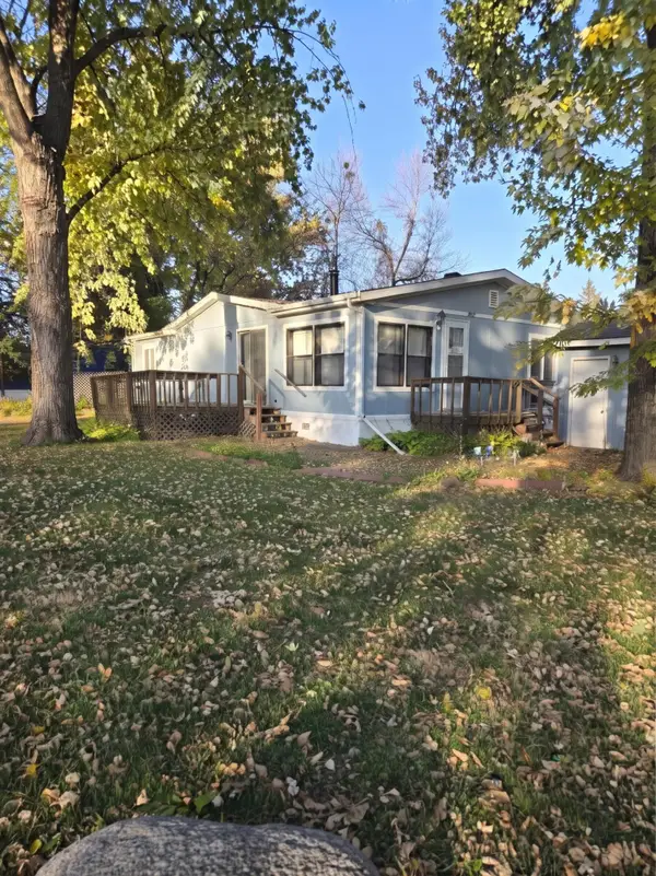100 Joyce Drive, Mankato, MN 56001