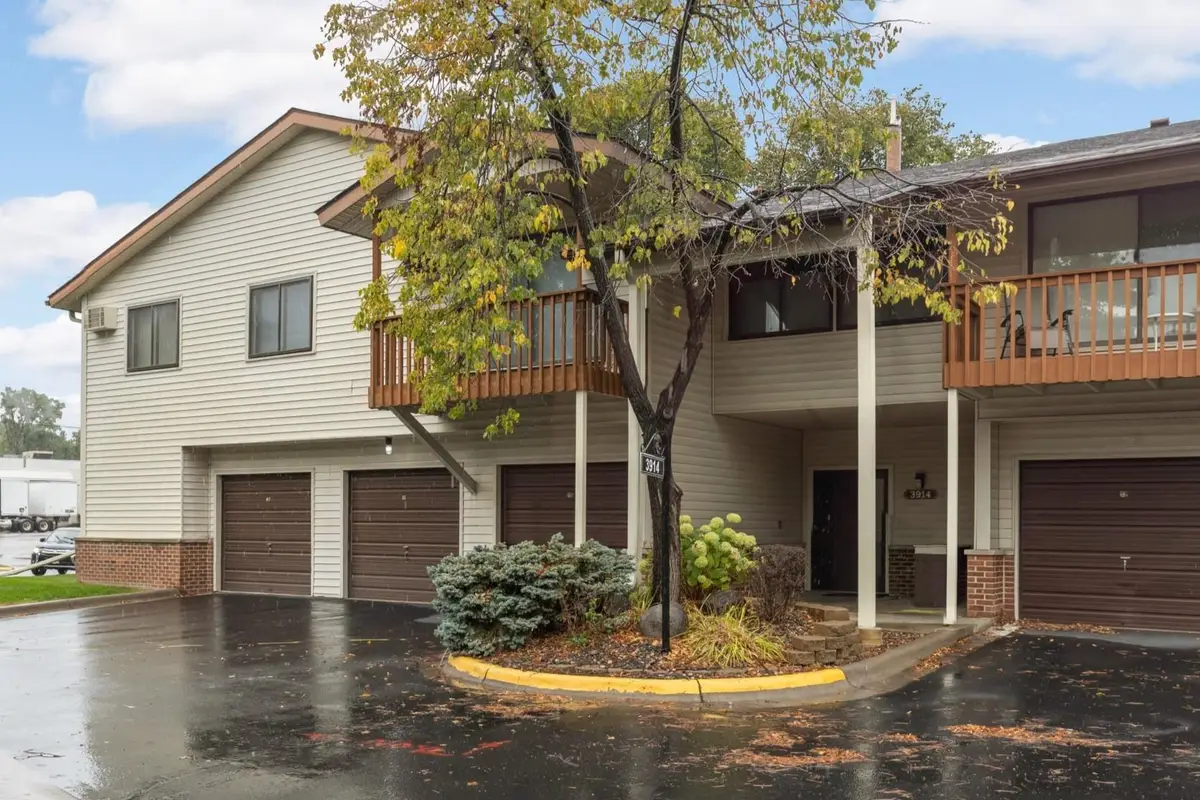 3914 Foss Road #101, Saint Anthony, MN 55421 - #1