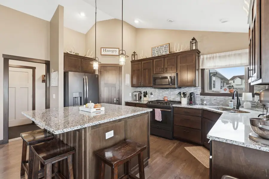 1633 Beaver Way, New Richmond, WI 54017 - #3