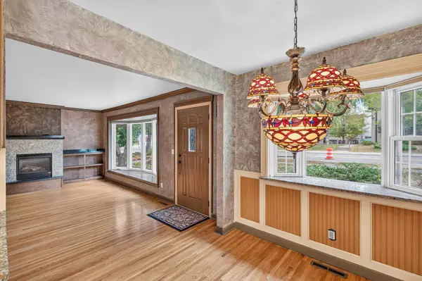 242 5th Avenue N, Hopkins, MN 55343
