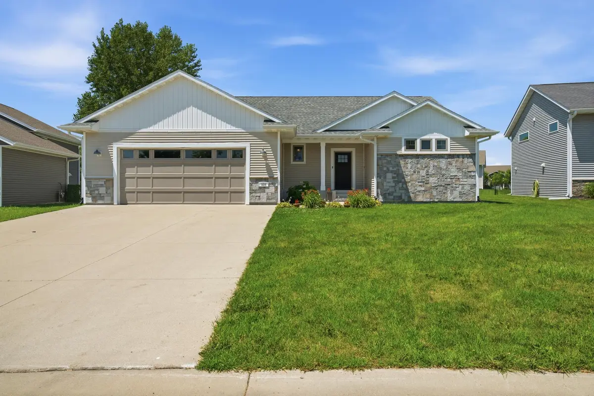 820 Fieldcrest Drive, Mankato, MN 56001 - #1