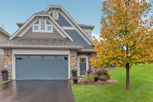 2298 Hillcrest Drive, Hudson, WI 54016
