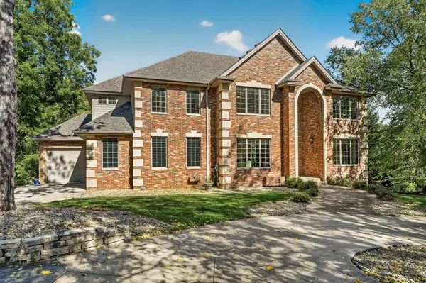 1303 Wicklow Lane Sw, Rochester, MN 55902