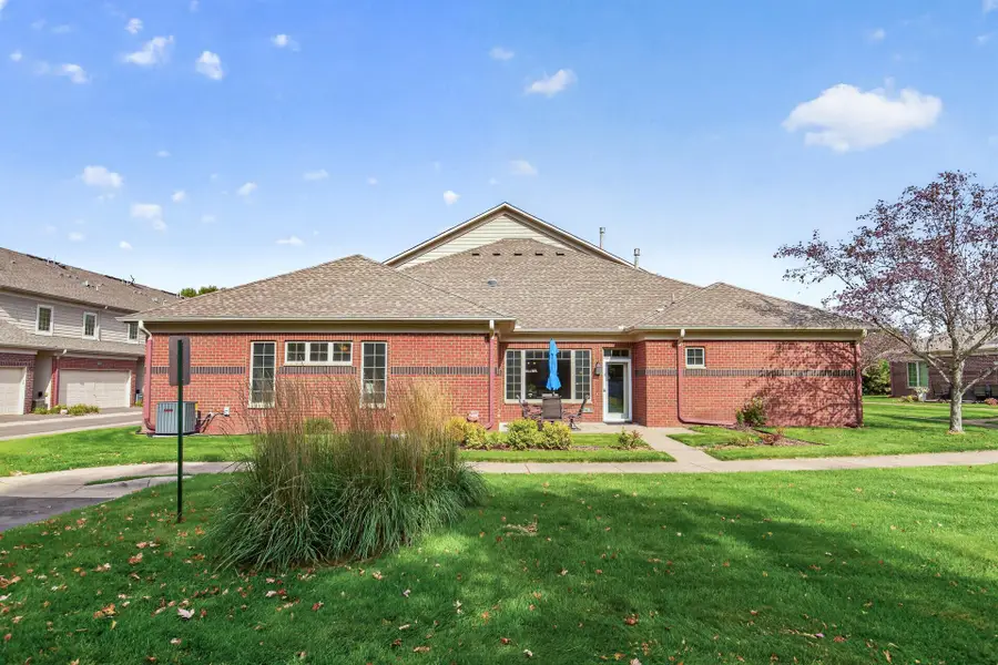 11770 Vermillion Street Ne #G, Blaine, MN 55449 - #2