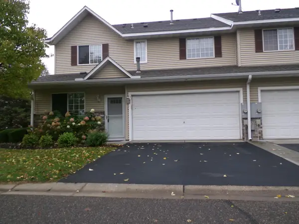 1895 111th Avenue Ne, Blaine, MN 55449
