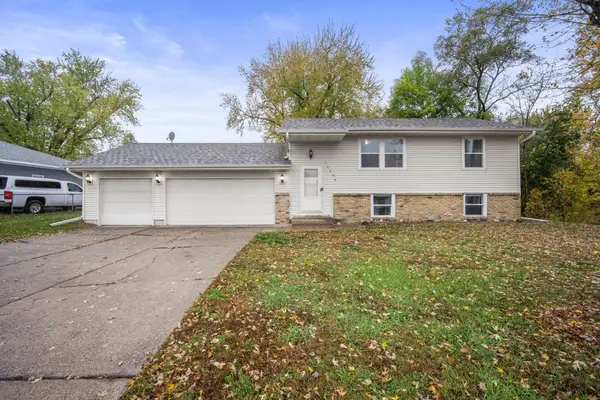 11308 Jefferson Street Ne, Blaine, MN 55434