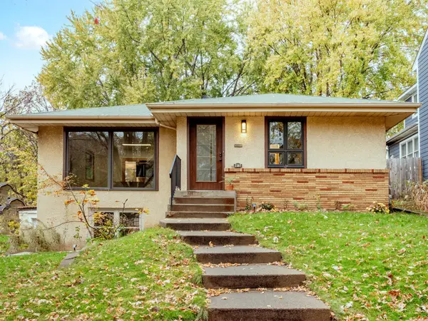 2387 Bourne Avenue, Saint Paul, MN 55108