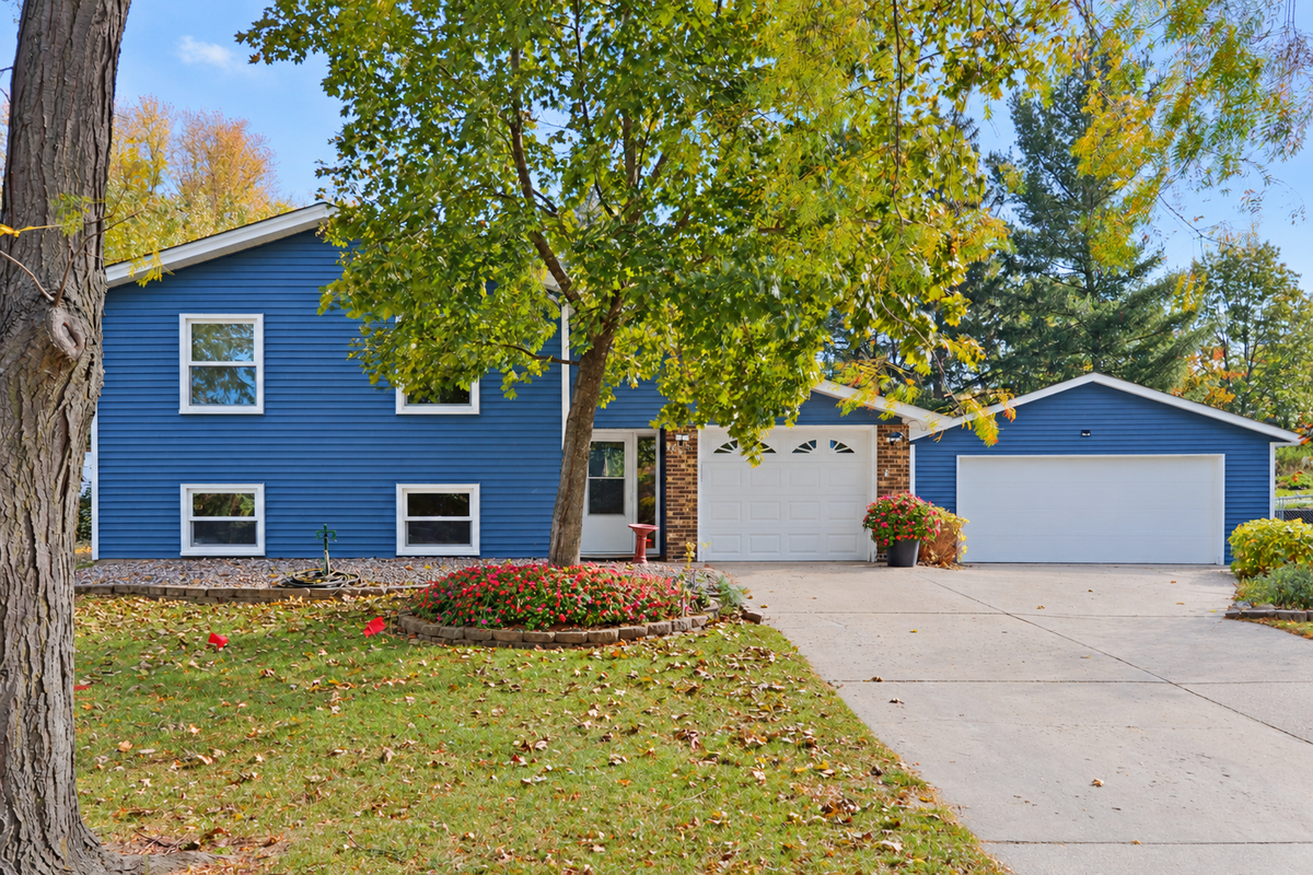 8469 Ivan Avenue S, Cottage Grove, MN 55016 - #1