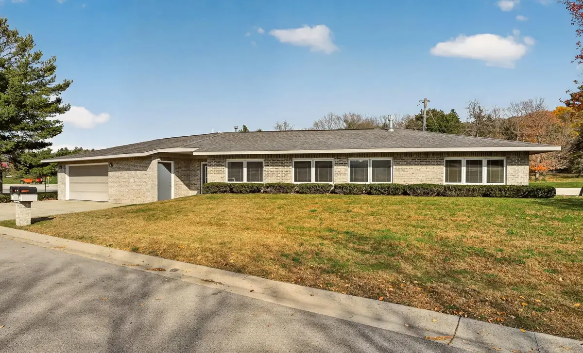315 Salem Point Drive Sw, Rochester, MN 55902 - #1