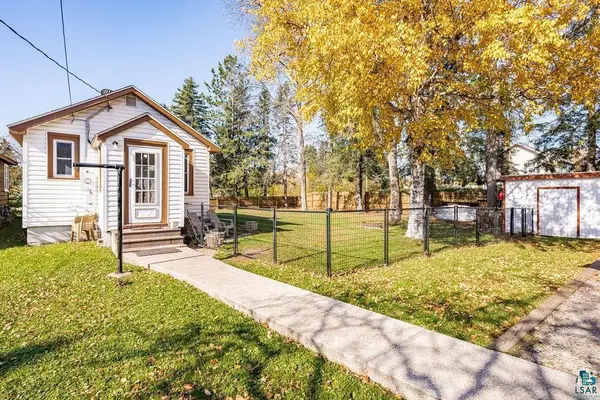 228 99th Avenue W, Duluth, MN 55808