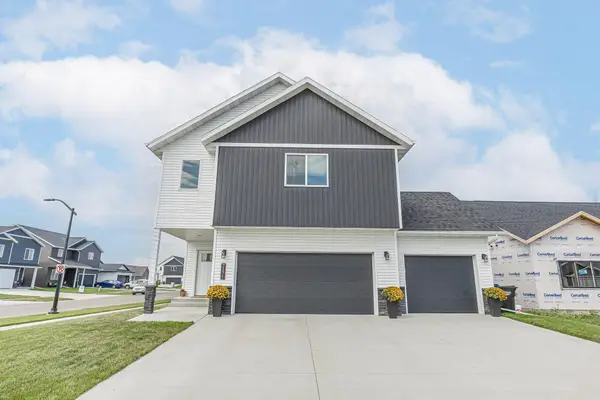 7371 26th Street S, Fargo, ND 58104