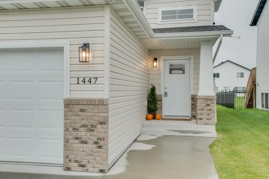 1447 69th Avenue S, Fargo, ND 58104 - #3