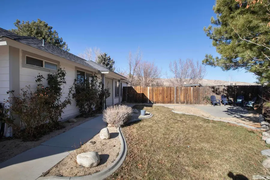 1121 Shadelands Court, Reno, NV 89523 - Image #2