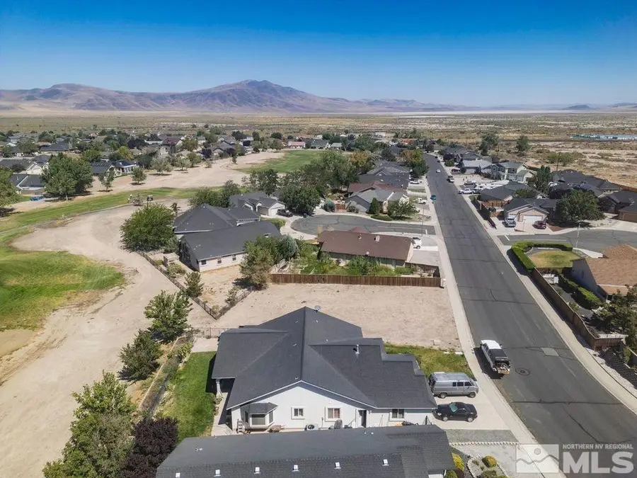 594 Wedge Lane, Fernley, NV 89408 - Image #2