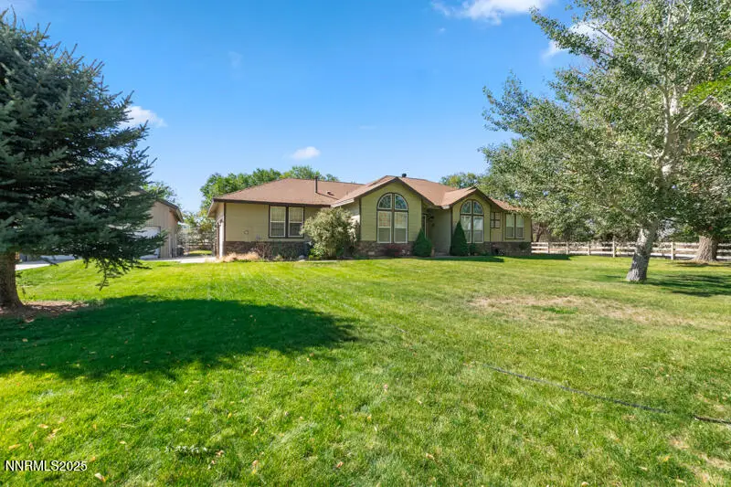 210 Nugget Lane, Dayton, NV 89403 - Image #2