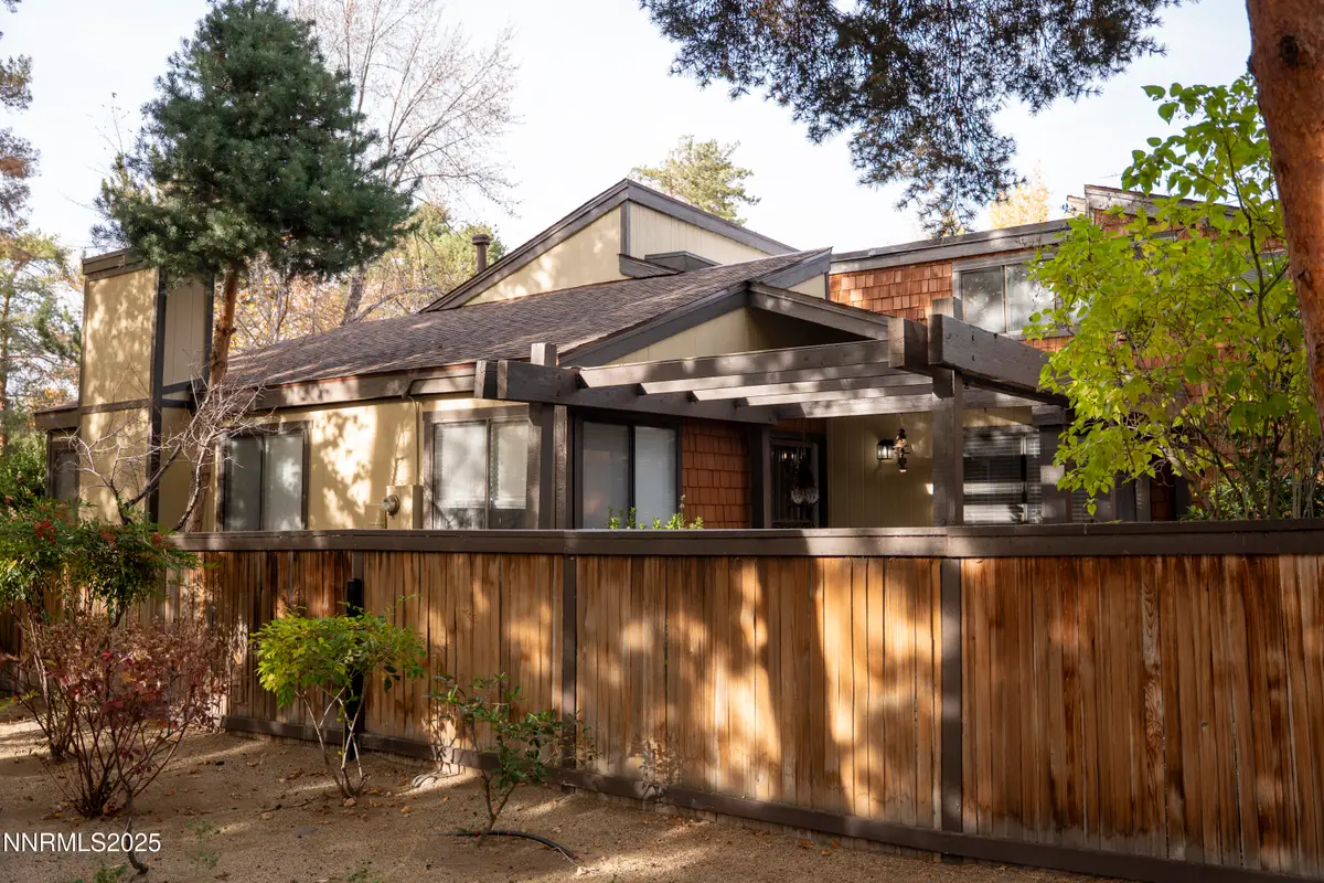 360 E Riverview Circle, Reno, NV 89509 - Image #1