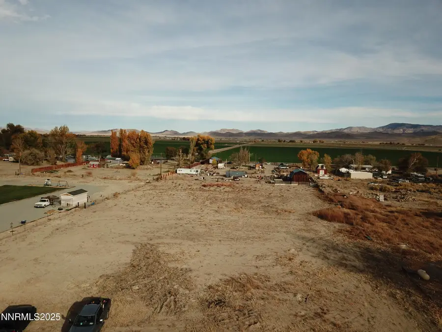 71 W Tucker Lane, Yerington, NV 89447 - Image #2