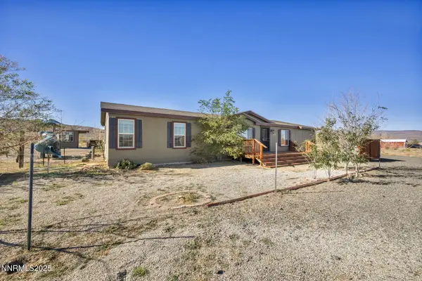 5225 White Oak Drive, Silver Springs, NV 89429
