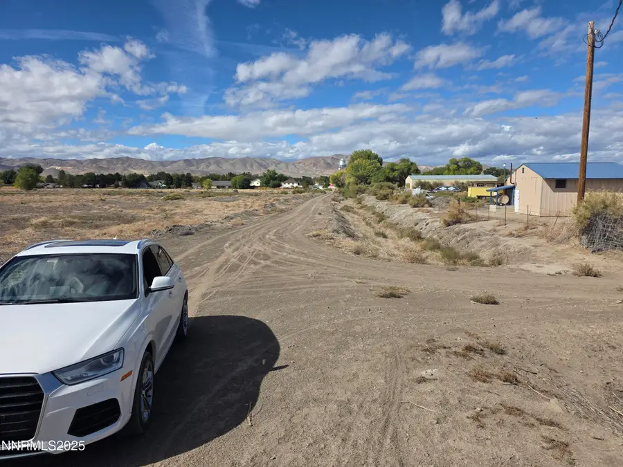 400 E Bridge Street, Yerington, NV 89447 - Image #3