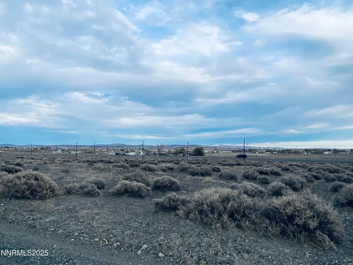 6815 S S Hwy 95a, Silver Springs, NV 89429 - Image #1