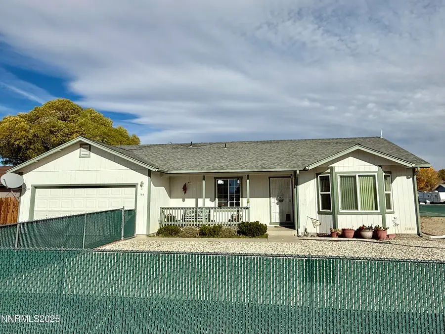 700 Kathy Avenue, Yerington, NV 89447 - Image #2