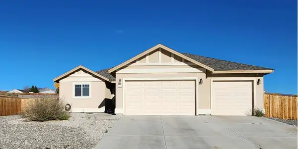 203 Verre Court, Dayton, NV 89403