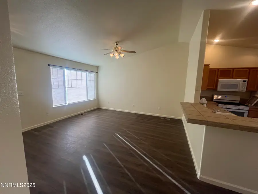 357 Emigrant Way, Fernley, NV 89408 - Image #3
