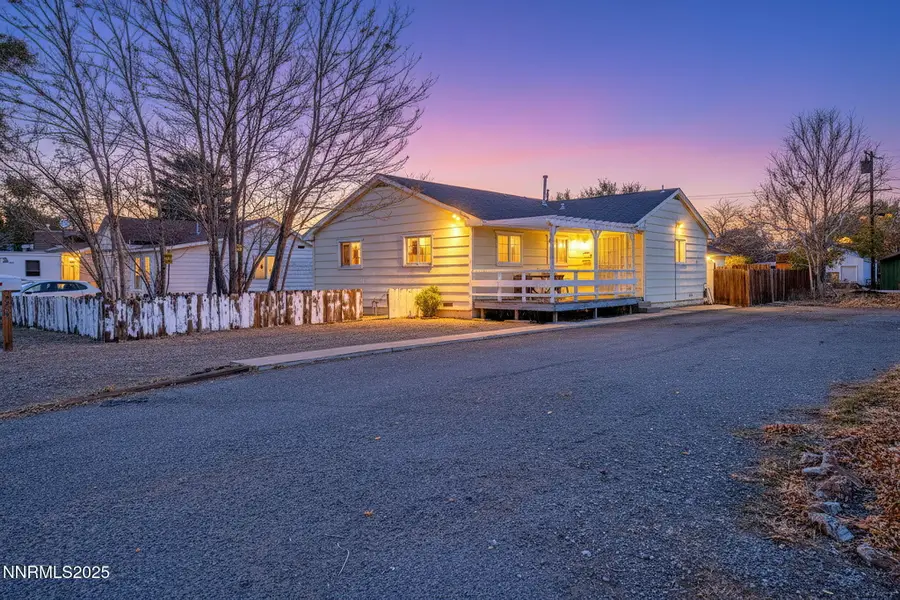 224 S Nevada Street, Yerington, NV 89447 - Image #2