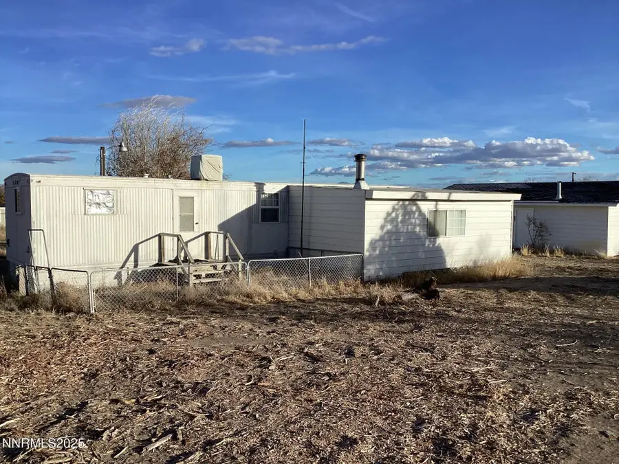 1 E Lemos Lane, Yerington, NV 89447 - Image #3