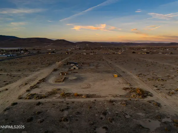 3770 Fort Churchill Street, Silver Springs, NV 89429