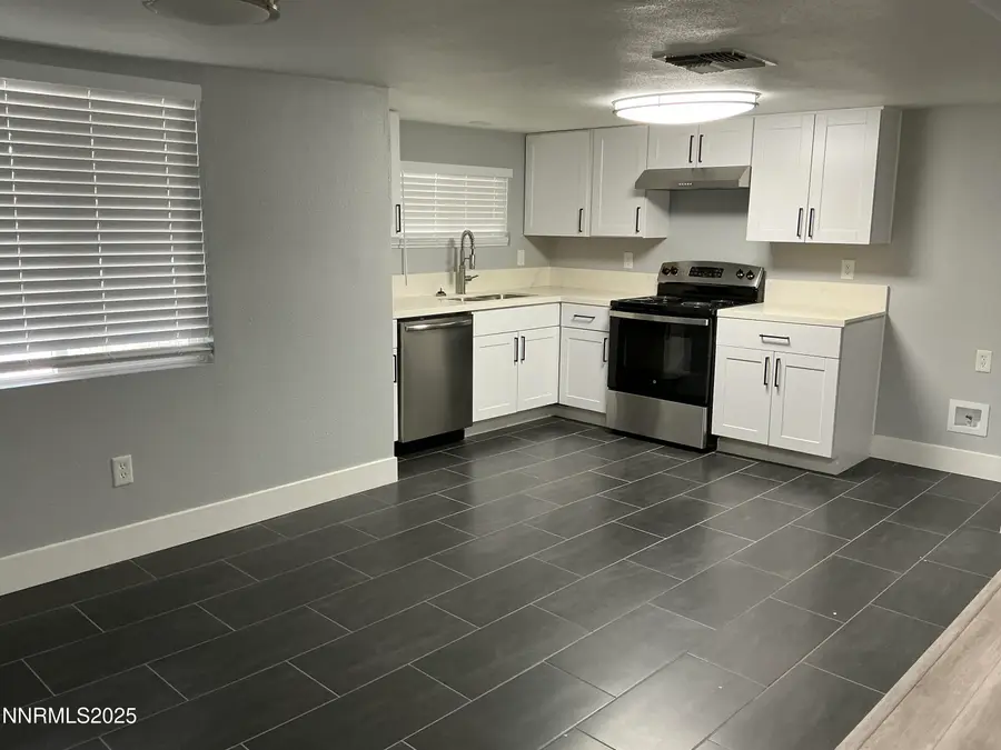 905 Mauldin Lane, Reno, NV 89502 - Image #2