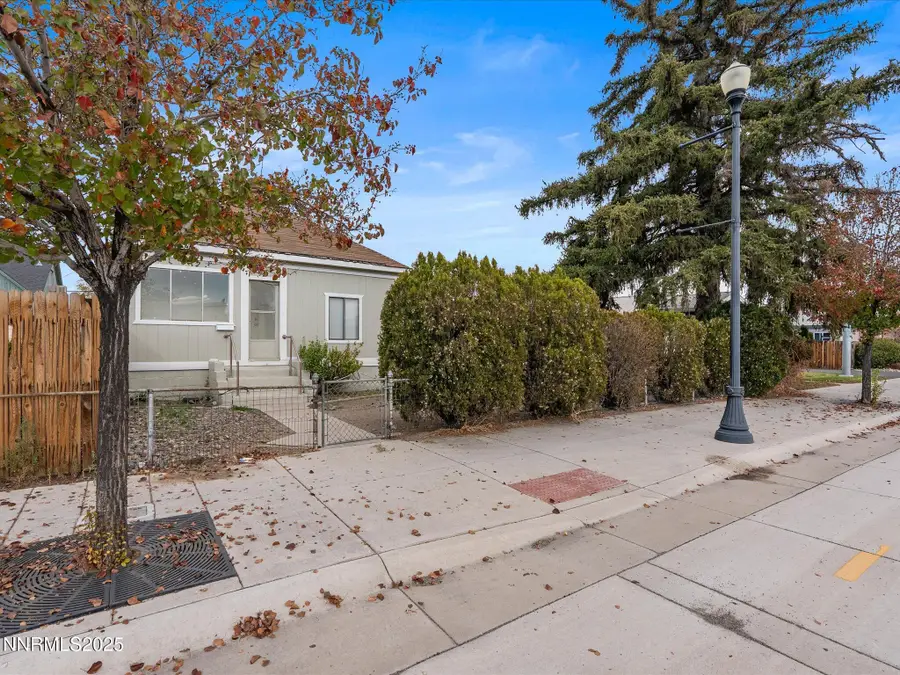 324 Victorian Avenue, Sparks, NV 89431 - Image #2