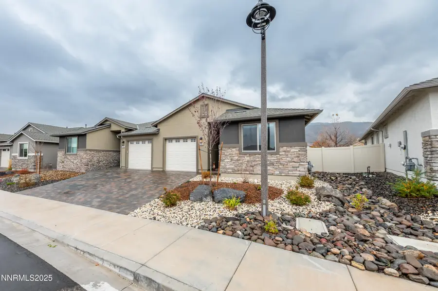 10834 Farmstead Lane, Reno, NV 89521 - Image #2