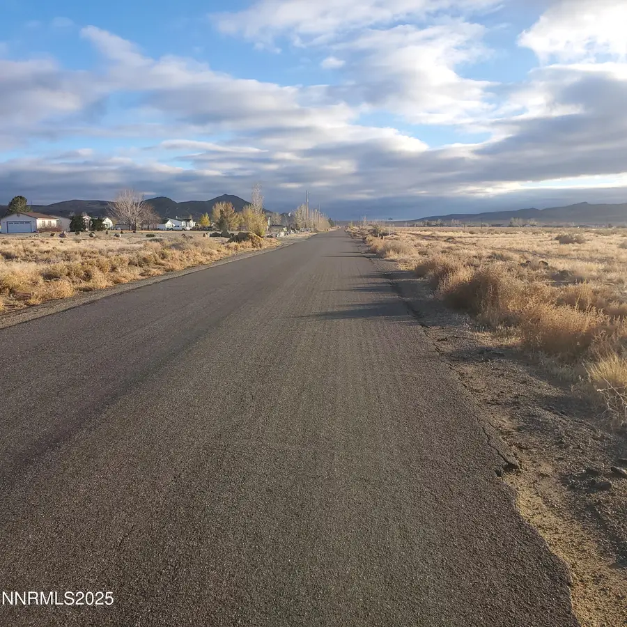 45 Nadel Lane, Yerington, NV 89447 - Image #3