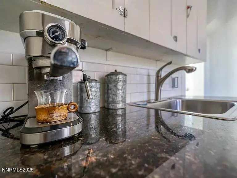 768 Holcomb Avenue, Reno, NV 89502 - Image #3