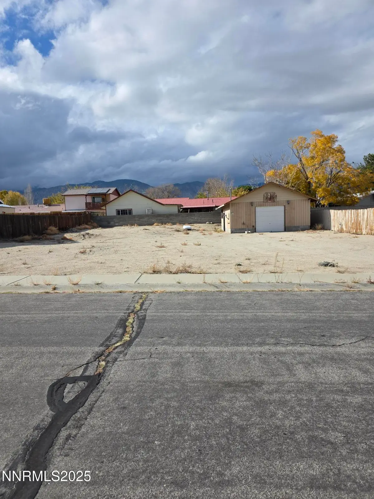 215 Cedar Street, Hawthorne, NV 89415 - Image #1