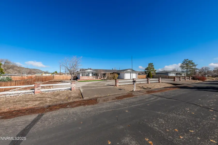 11675 Heartpine Street, Reno, NV 89506 - Image #2